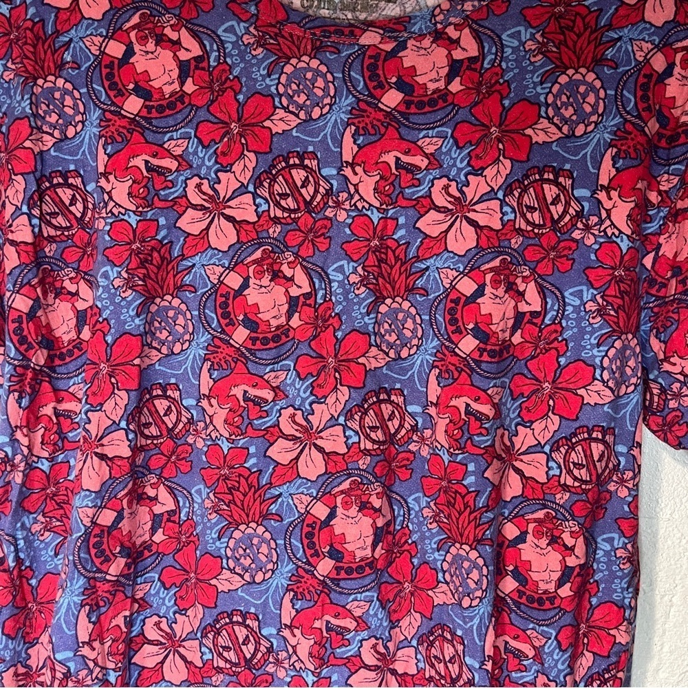 Marvel Deadpool Floral Women's T Shirt Top Large - Picture 3 of 6